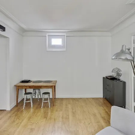 Nice And Comfortable Flat In - Welkeys *